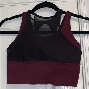 Lululemon sports bra